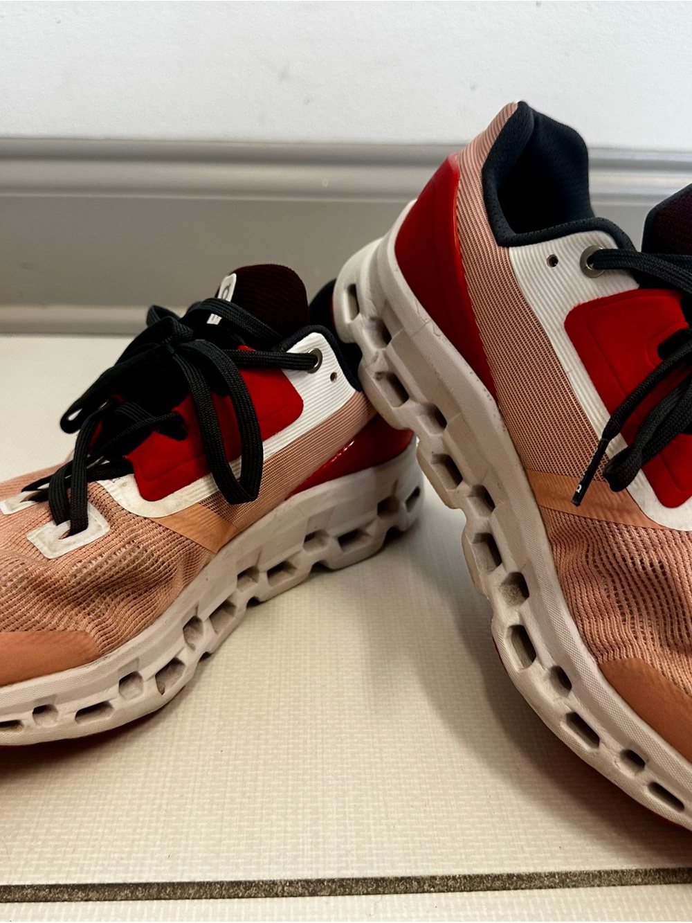 On Cloudstratus 2 Women's Running shoes (Neutral) Rose/Red